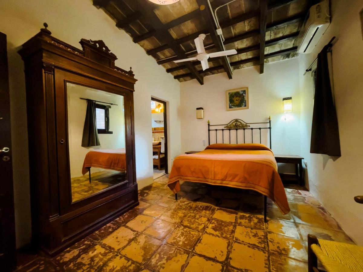 Hotel La Casona De Moldes Coronel Moldes Exterior foto