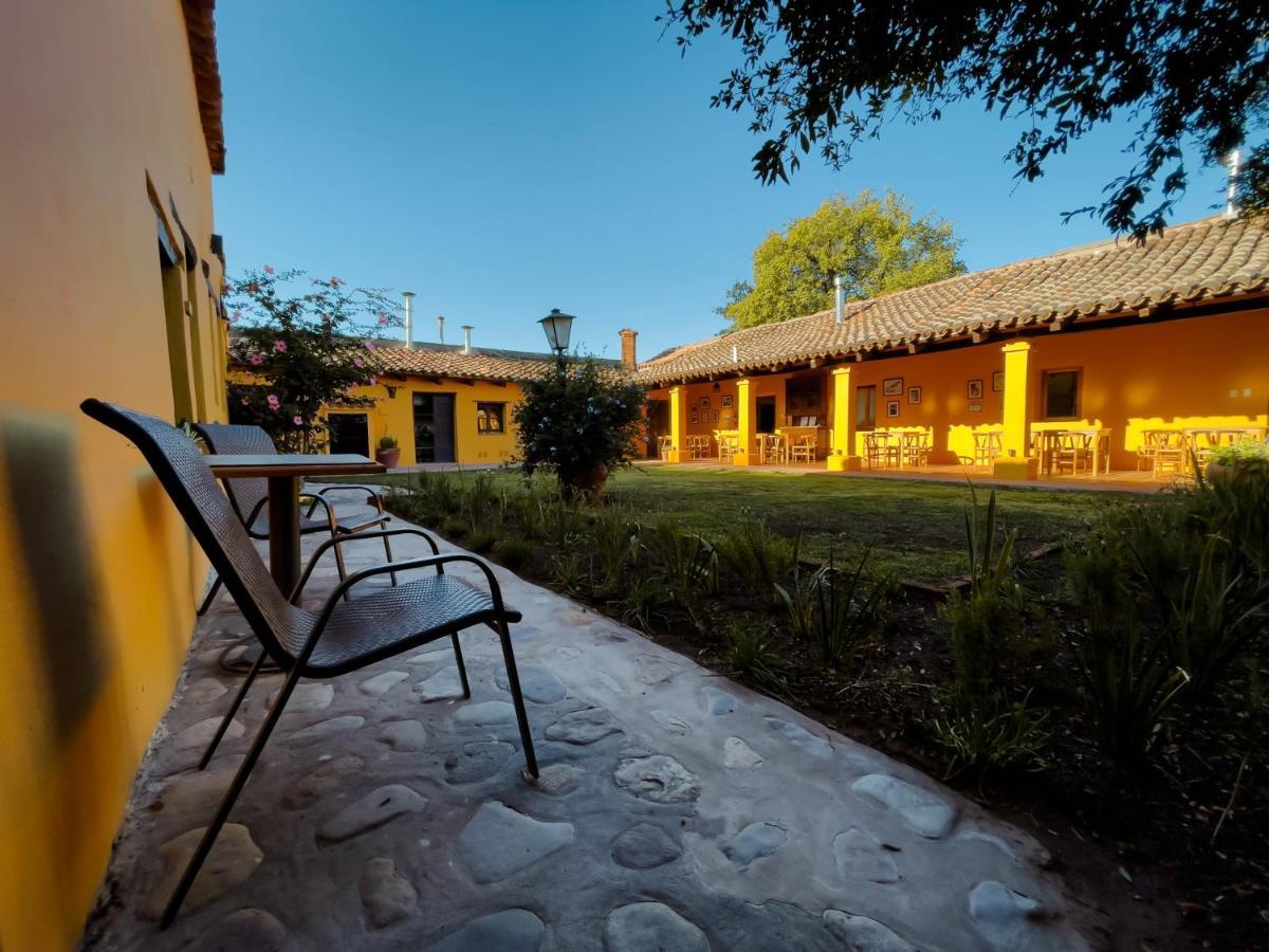 Hotel La Casona De Moldes Coronel Moldes Exterior foto
